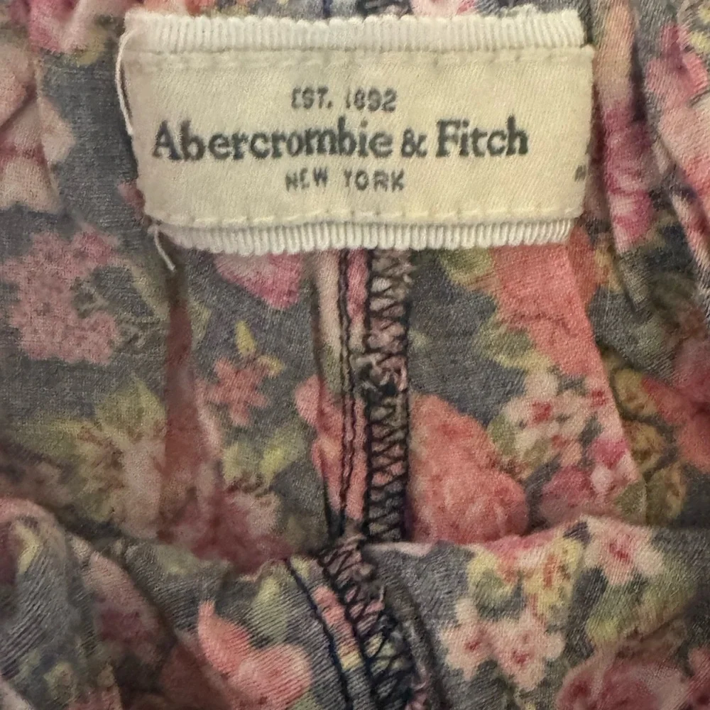 Abercrombie & Fitch Floral Matching Set